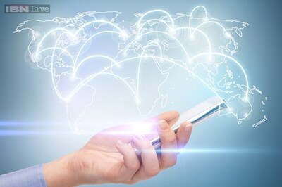 Future smartphone screens could correct vision automatically