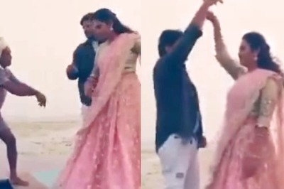 'He Can Make Titanic Sequel': Boatman Turns Impromptu Director For Pre-Wedding Shoot