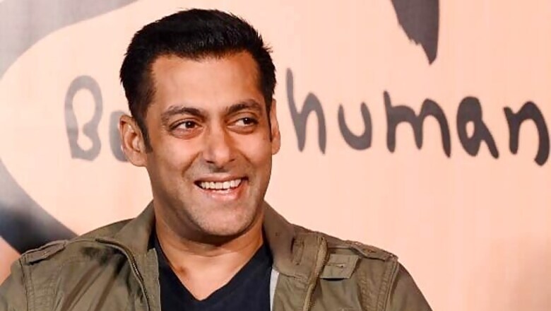 Salman Khan promoting 'Happy New Year' on 'Bigg Boss' proves we don't have any issues: Shah Rukh Khan