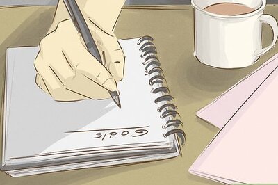 How to Feel Comfortable Naked