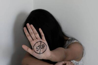  Multiple Sclerosis Risk in Women Linked to Childhood Trauma: Study