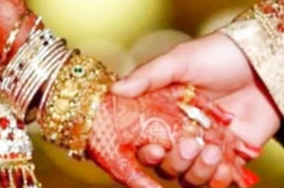Six 'Jaat Panchayat' Members Booked for Ostracising 13 Couples for Inter-caste Marriages in Maharashtra