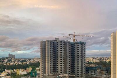 Navigating Real Estate Investment Landscape: Exploring Potential of Crowdfunding Platforms