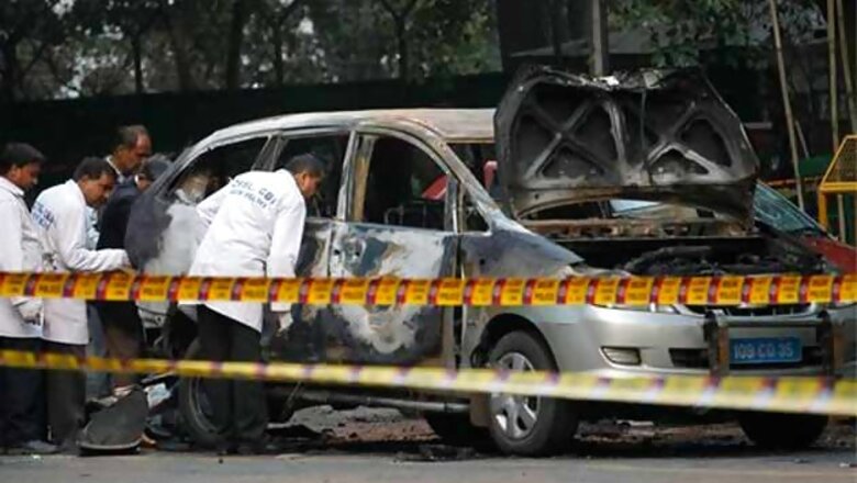 Israeli experts to join embassy car blast probe