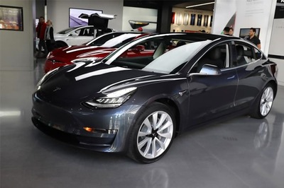 Tesla Model 3 Paint is Unsatisfactory, Says Finnish Chamber of Commerce