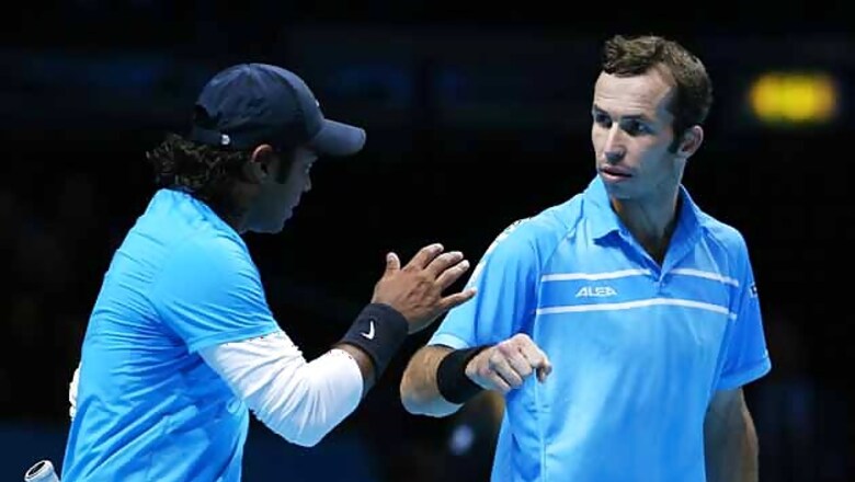 Paes-Stepanek enter World Tour Finals semis