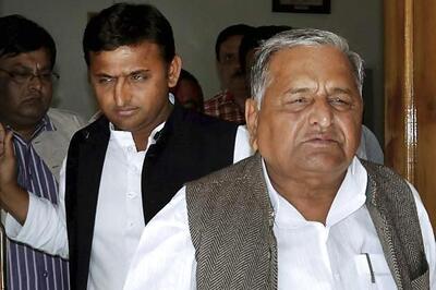 UP: Mulayam sees flaws in Akhilesh government
