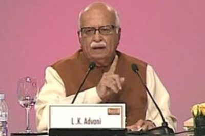 Advani slams UPA, says NDA will remove gloom