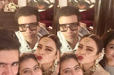 Rekha Steals Show in Manish Malhotra's Star-Studded Birthday Selfie With Karan Johar, Kajol, Raveena