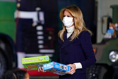 Pandemic Doesn't Break First Lady Holiday Hospital Tradition