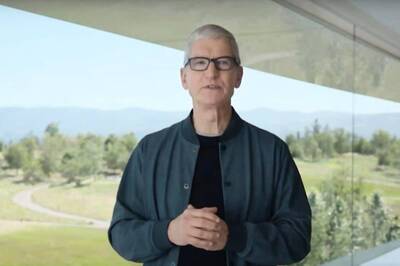 Here's How Much Apple CEO Tim Cook Has Made By Selling Thousands Of Shares