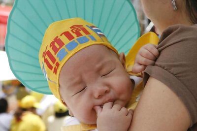 Baby, Adult Brains 'Sync Up' During Play