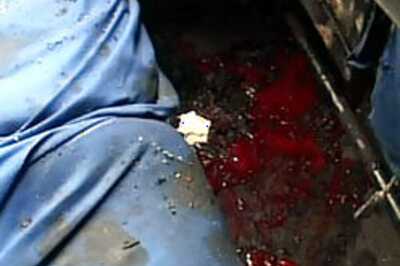 Kashmiris condemn attack on tourists