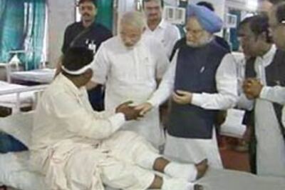 PM meets Modi, praises Gujarat for its resilience