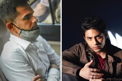 Sameer Wankhede's Alleged Chats With Shah Rukh Khan Over Aryan's Arrest Violate Rules: NCB Sources