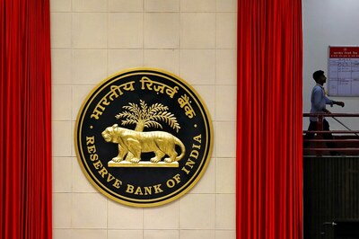 Forex Reserves Surge $5.4 Billion to All-time High of $560.532 Billion: RBI Data