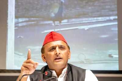 BJP Hindered Lucknow Metro Rail Work, Turned City into Garbage Heap: Akhilesh