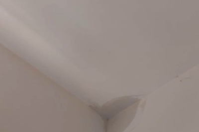 Kolkata Techie Slams 'Scam Constructions' Over Water Leakage In Rs 1.5 Crore Apartment