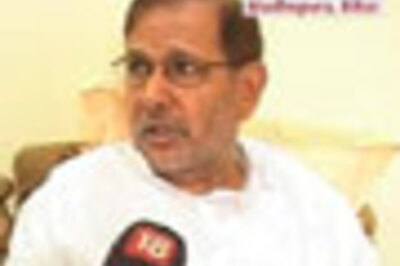 Row over salary hike resolved: Sharad Yadav