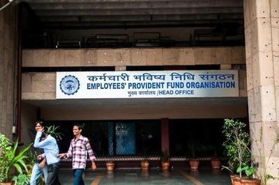 Workers Being Forced to Forgo PF as They Can't Produce Birth Certificate: Trade Union to Centre