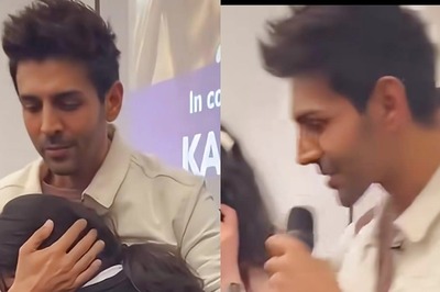 Kartik Aaryan Hugs A Fan Who Broke Down In Tears After Meeting Him In London; Watch Viral Video