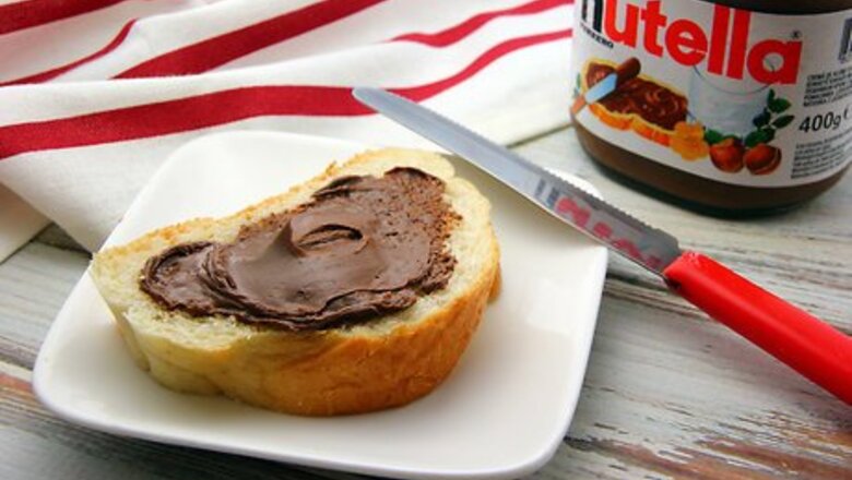 How to Eat Nutella