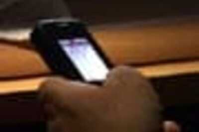 94 mobile phones per 100 people in Brazil