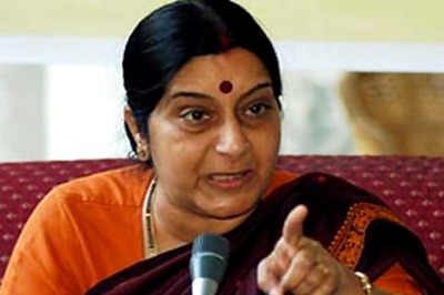 Disappointed with Akhilesh's performance, says Sushma Swaraj