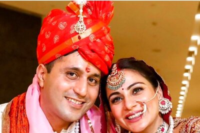 Kundali Bhagya Actress Shraddha Arya Adds Husband's Name in 'Just Married' Pics on Social Media