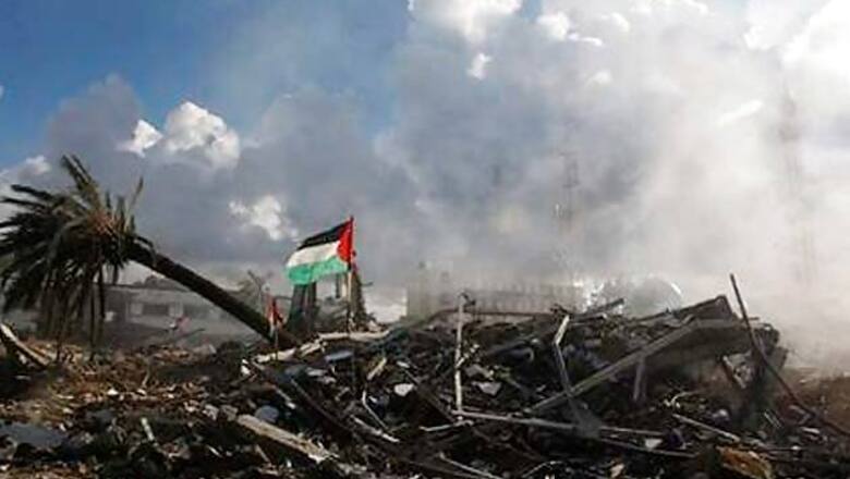 Israel closes Gaza crossing after rockets fired