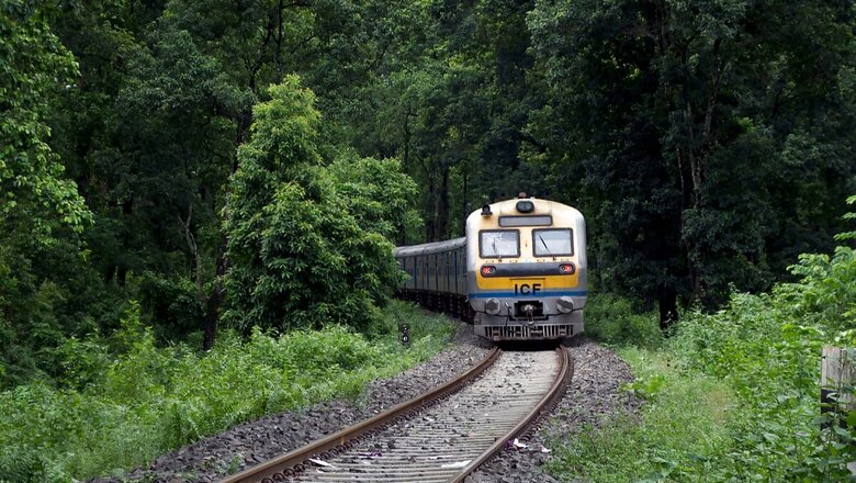 Indian Railways to Run Special Train between Tatanagar, Amritsar; Increases Frequency of Mumbai, Hatia Special