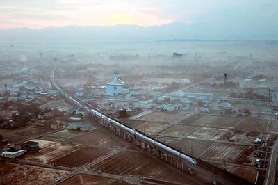 Japan pips China in race to build India's first bullet train