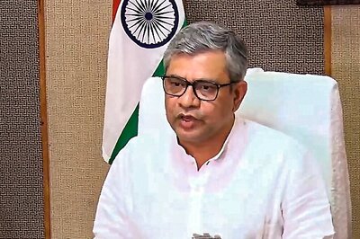 'Will Come Up With Regulations': Centre After Meet With Social Media Platforms on Deepfakes