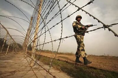 With Record Ceasefire Violations by Pak & Adamant China on LAC, India Faces Threat of Two-Front War