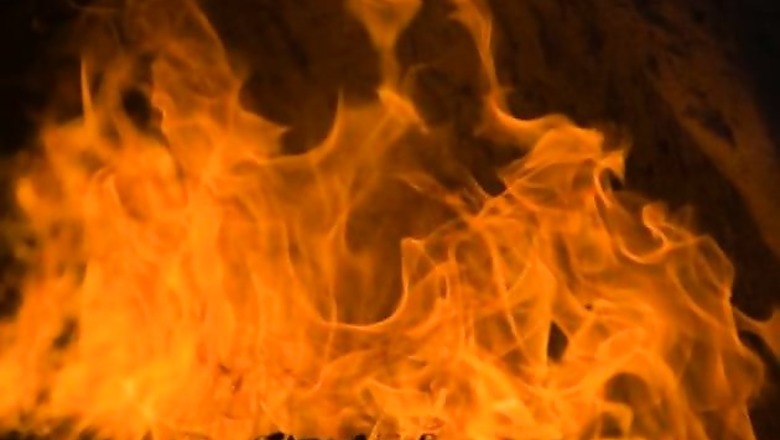 Bihar: 3 children burnt to death, 1000 huts gutted