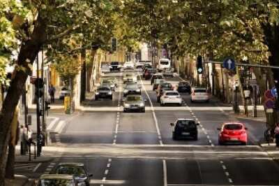 Automobile Dealers to Record Fastest Revenue Growth in Three Fiscals: Report