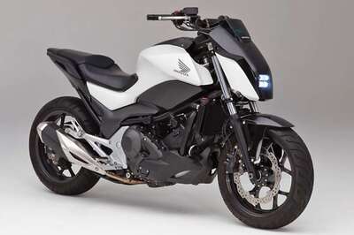 CES 2017: Watch Honda Riding Assist Motorcycle Balance Itself