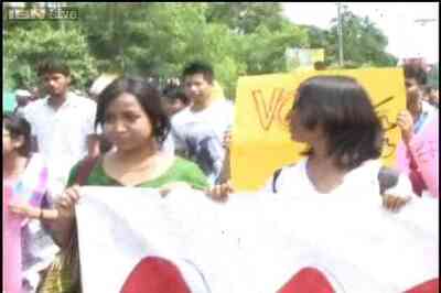 Jadavpur University molestation: Students hold massive rally in Kolkata over police action