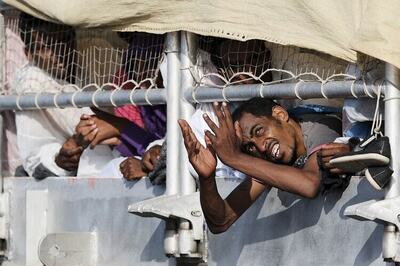 Italian coast guard ships rescue 2,900 migrants from 21 boats off Libyan shores