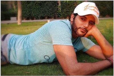 Karanvir Bohra Defends His Ramayan Meme, Says It's Not Disrespectful to Gods