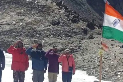 Meet The Mountaineers Who Reached The Pin Parvati Pass in 6 Days