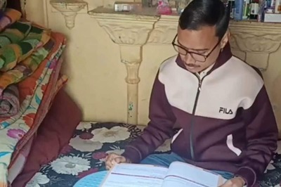 Meet Firozabad's Shivam Agarwal, The Son Of A Bangle Worker, Now A Chartered Accountant