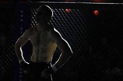 Bollywood turns attention to mixed martial arts