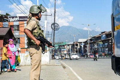 India-Pak Troops Exchange Fire Along IB in JK's Samba