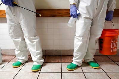 Mosquitoes Flying Free as Health Departments Focus on Virus