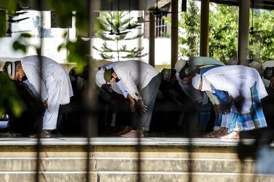 What About Aarti, Ask Clerics as Allahabad University V-C Complains That Morning Azaan 'Disturbs Sleep'
