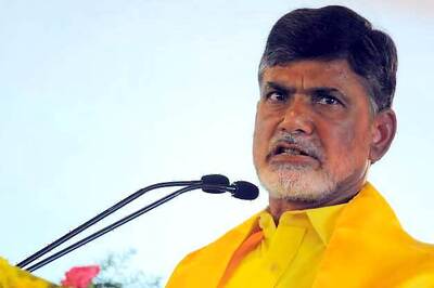 Congress speaking in different voices on Andhra division, alleges Naidu