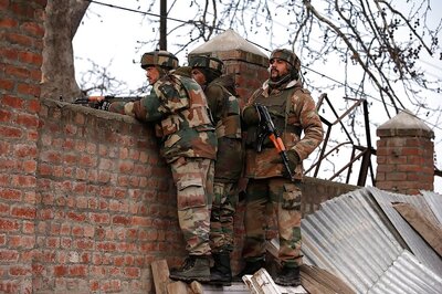 Security Forces Kill 5 Terrorists in J&K's Kupwara, 2 Jawans Injured