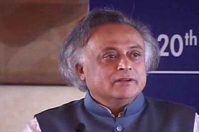 Jairam Ramesh hails Gopinath Munde's decision to give priority to sanitation