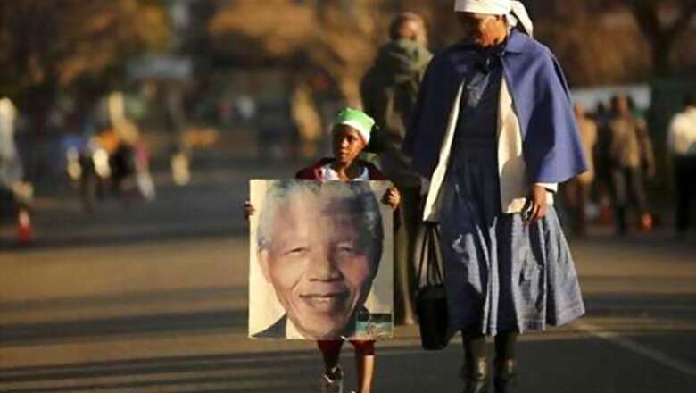 South Africa says Nelson Mandela still critical but stable